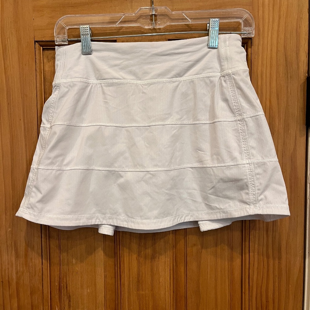 Lululemon Skirt Size 4 Tall White